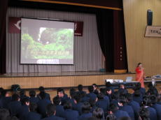 国際理解教育講演会画像